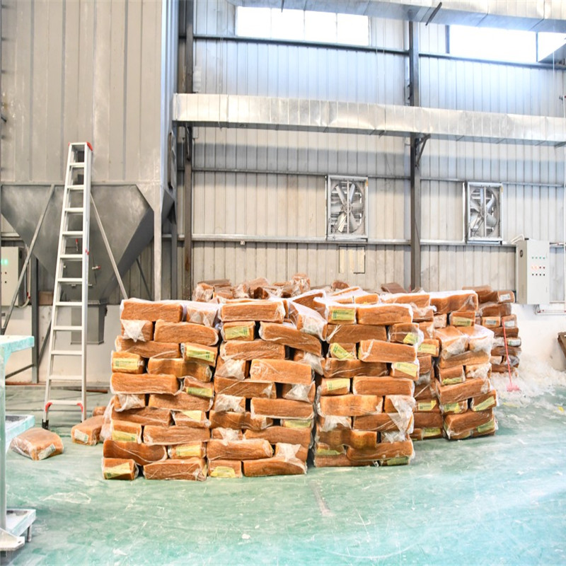 Mi a különbség a gumiszalagok és a latex sávok között, és mi a különbség a késztermékek között?