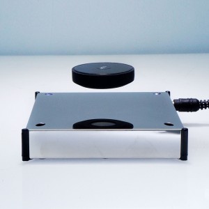 Felfüggesztett fülbevalók Crystal Watches Eyewear karkötő Gem Napszemüvegek Ékszer gyűrűk Úszó mágneses levitációs kijelző tálca