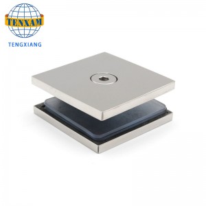 Kínai Gyártó Üveg Holding Clips Chrome 2 * 2 hüvelyk Clip Sárgaréz üvegajtó Clamp ajtó&Ablak Contál 8-12mm Üveg Fürdőszoba Standard