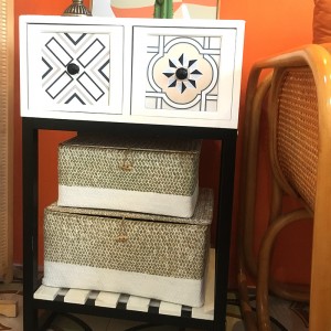 Hengeres szőtt doboz fedett tárolással