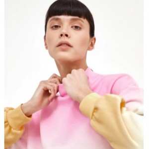 Tie-festék kötött pulóver