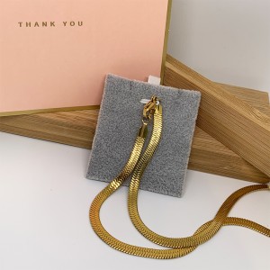 Európai és amerikai divat rozsdamentes acél aranyozott penge lánc