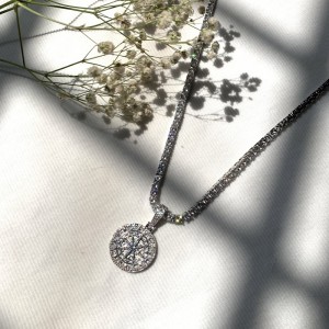 Bling Bling Pendantnyaklánc 18k aranyozott férfiak ésnők hip hop ékszerei