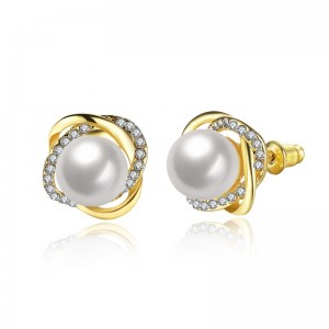 Az egyszerű temperamentumi fülbevalók koreai változata