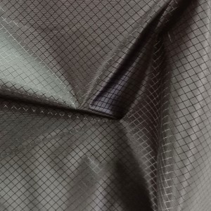 Újrahasznosított szélvédőszövet