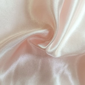 Újrahasznosítás poliészter divat