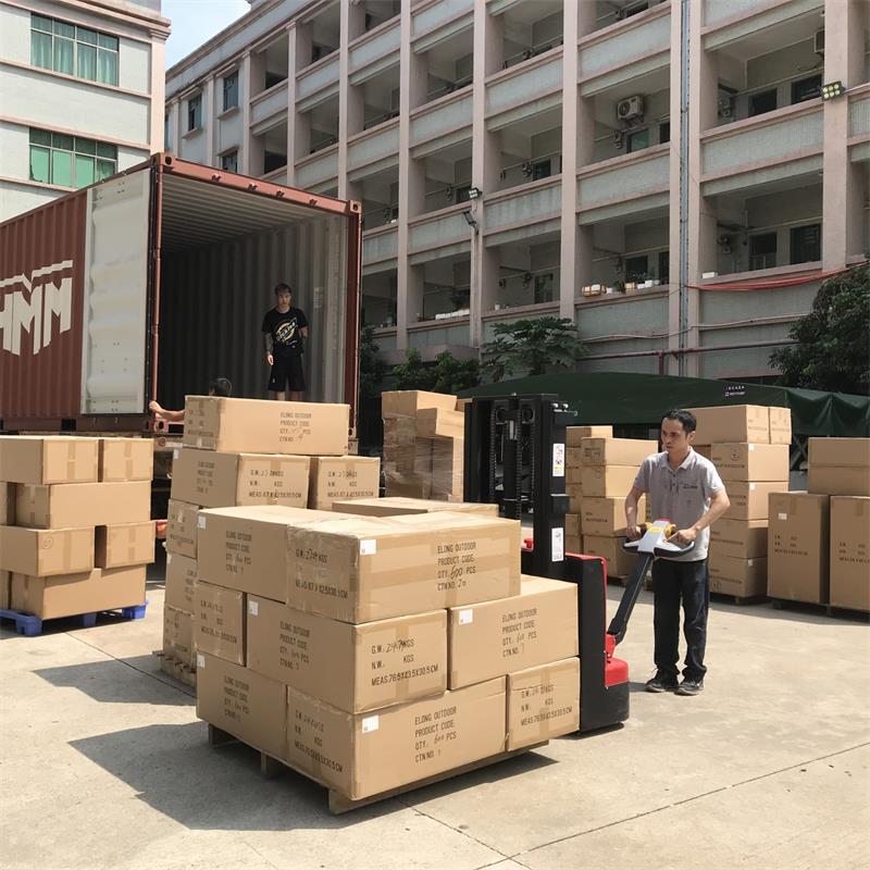 Elong Kültérinapi szállítmány