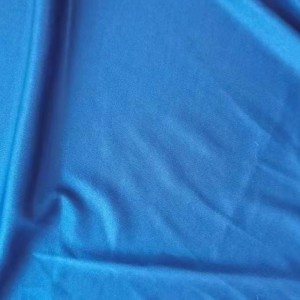 Újrahasznosított szövet poliészter