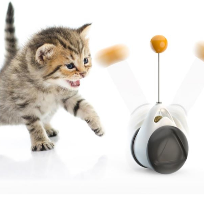 2021 New Cat Toy Chaser Balanced Cat Chasing Toy Interaktív Kitten Swing Toy