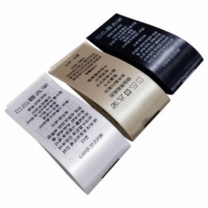 Visszanyaki ruházati címkék a könnyű ruházathoz és a gyermekek termékeihez