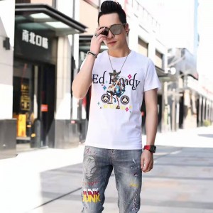 Kötött digitális crewneck póló