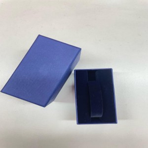 Testreszabott csomagoló doboz színes doboz ékszer doboz csokoládé doboz díszdobozbannézd meg a doboz kézitáska csomagoló doboz exkluzív logónyomtatás