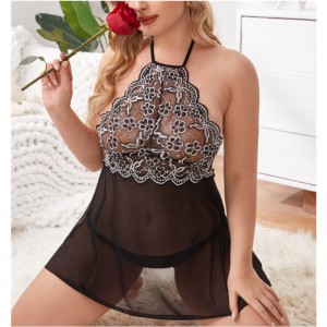 Tekerje be a mellszoknya szexi fehérneműt, gyárinagykereskedelmi produkció!