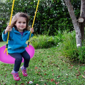 kültéri LED -es lengés izzó kerek színes függő színváltó LED bútorok gumiabroncs