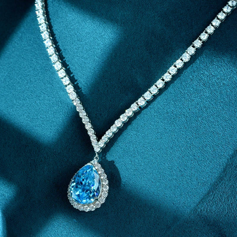 Az óceán medáljának szíve 40ct csúcskategóriás luxus flash teljes gyémántnyaklánc