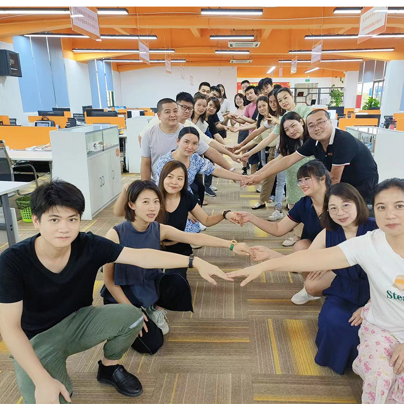 Kedves barátom, találsz meg?