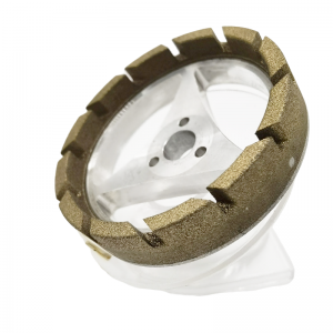 Fedjük le az üveg szegélyező kerékét