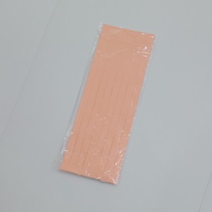 Több színű szövetpapír kézműves projektekhez, díszítéshez vagy minden egyes alkohola ajándékcsomagoláshoz