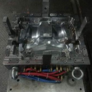 Műanyag injekciós mould-auto-b felső oszlop