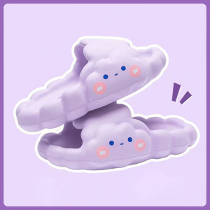 2022 Tavaszinyári párna Unisex Beltéri szabadtéri ház tengerpart puha aranyos, szép szandál vastag platform felhő csúszók