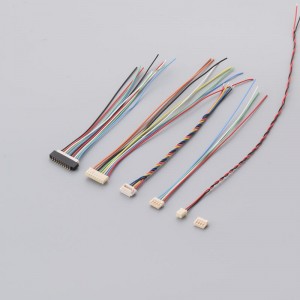 Eredeti 02SR-3S 04SR-3S 06SR-3S 08SR-3S hím dugó csatlakozó rézkábelekkel lyukasztott 1.0 hangmagasságú terminál heveder huzal