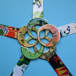 Szalagnyaki érmes egyedi tervezés fém kombinált érmek ajándéktárgya