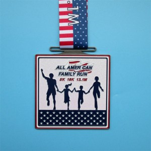 Fashion Custom Design Family Rum Medal Díj Medal Designs
