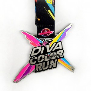 A tökéletes ajándék útmutató az egyedi medálnyakláncához