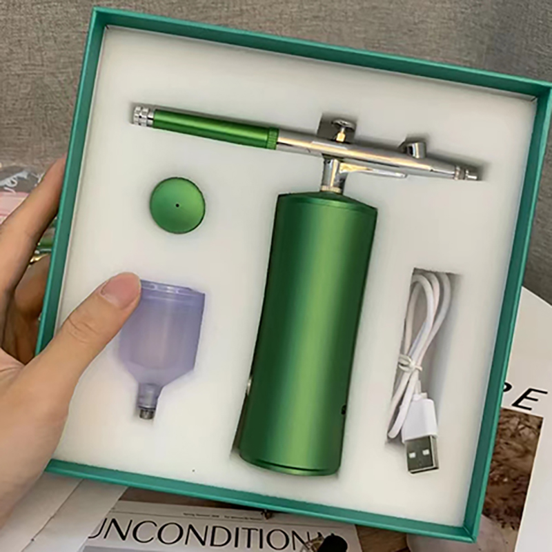 Ez egynélkülözhetetlen tárgy az oxigénfecskendező számára, hogy ősszel feltöltse a vizet