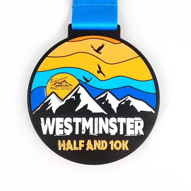 A gyártók testreszabott színű olcsó díjat készítettek a Metal Run Medallion -nak