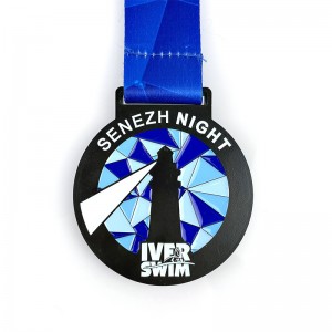 Egyedi fém kör alak dombornyomott tervezési zománcérmek