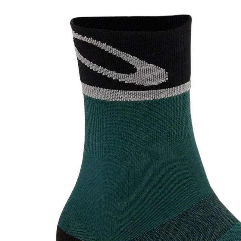 Egyedi gyártású Terry kompressziós zokni atlétikai csúszásgátló Grip labdarúgás Sokni rövid sportkerékpáros zokni