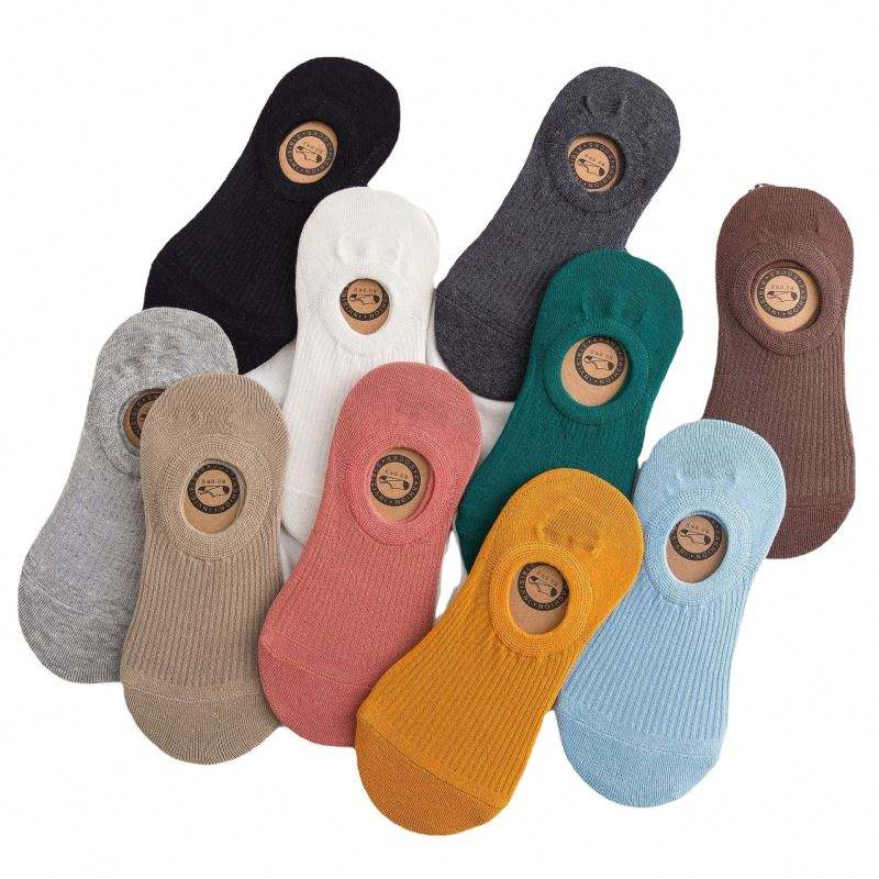 Nagykereskedelminői láthatatlan zokni egyszínű pamut lélegző zokni