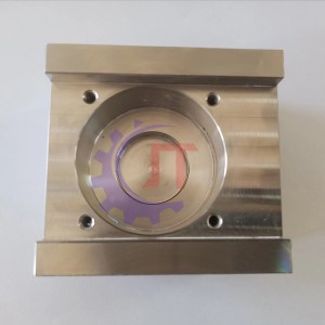 X187B621H01 X182A995H02 M701C Lásd az M604 Alsó útmutató Blokkot 2-D6.0mm lyukakkal&2-M4 Tap M604 (J) L=104/96.6mm W=60/54MM H=47/15MM \\
104 \\
96.6mm W \\\\ N60 \\\\ N54MM H \\\\ N47 \\\\ N15MM