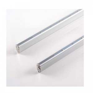 LED -os szekrény fény