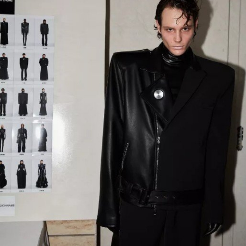 szín/layered monokróm/black feketével