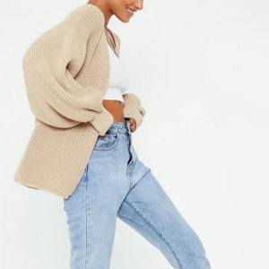 Kötött kardigán hosszú léggömb ujjú ésnyitott fronttal