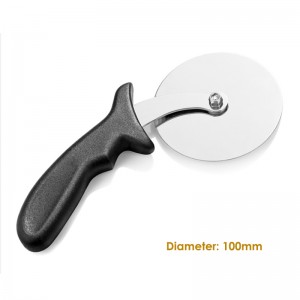 Hasznos rozsdamentes acélból készült pizza vágógép Pizza szeletelő műanyag fogantyúval könnyen tisztítható