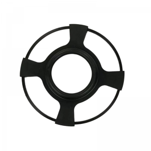 Autó a motor körüli fekete gumi alkatrészek körül