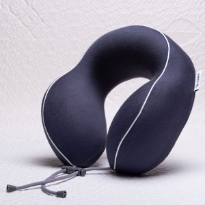 U alakja az utazási párna