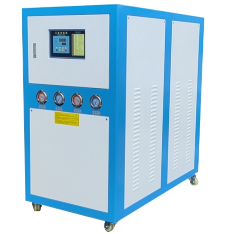 Vízhűtéses hűtő