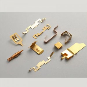 OEM gyártó egyedi sárgaréz kis fémlemez bélyegző alkatrészek 5 csillagos fémbélyegző szolgáltatás