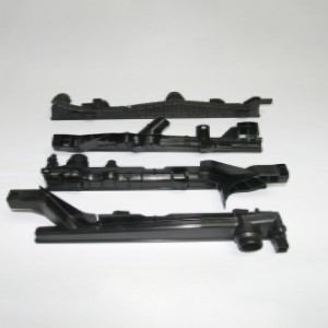 Műanyag radiátor tartály