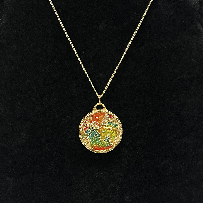Kézzel készített cloisonne zománc táj medálnyaklánc 18K aranyozással & Gravírozott kettős-Oldalsó tervezés