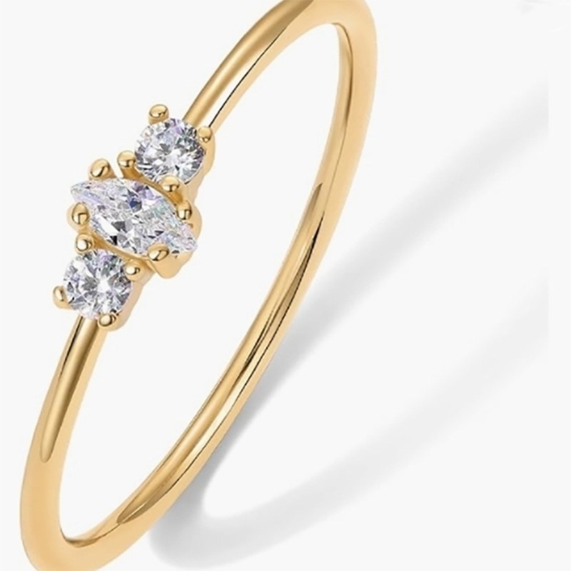 Elegáns 18K arany-925 sterling ezüst gyűrűvel borított Marquise és kerek-Vágott köbös cirkóniumkövek - Minimalista egymásra rakási zenekar