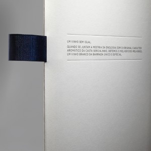 Elegáns bor ajándékdoboz