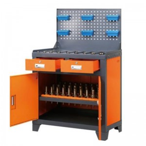 Kiálló platform szerszámszekrény