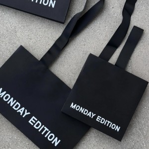 Noir luxe hordtáska