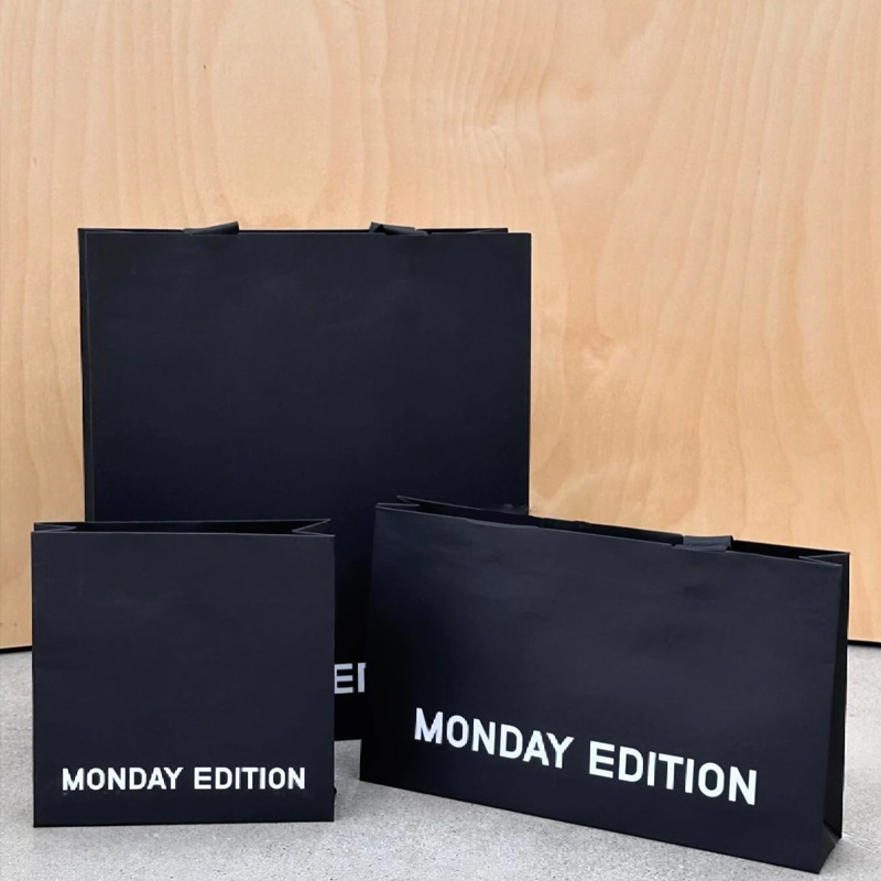 Noir luxe hordtáska